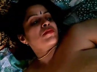 Nashili Bhabhi Naked In Bed Ready To Get Fucked